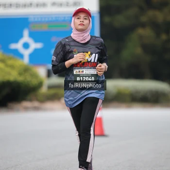 Runner Photo 3796662
