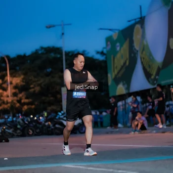 Runner Photo 3796667