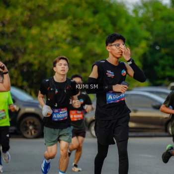 Runner Photo 3796674