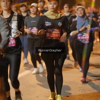 Runner Photo 3796675