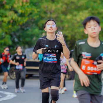 Runner Photo 3796680