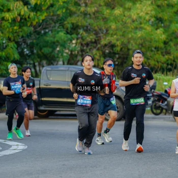 Runner Photo 3796687