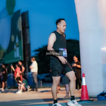 Runner Photo 3796691