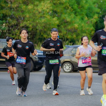 Runner Photo 3796692