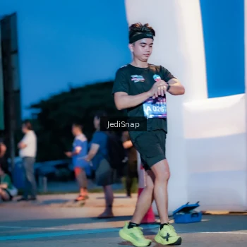 Runner Photo 3796703