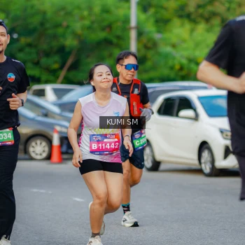 Runner Photo 3796706