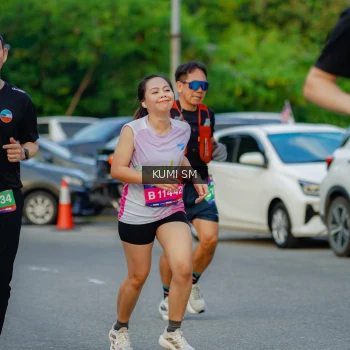 Runner Photo 3796709