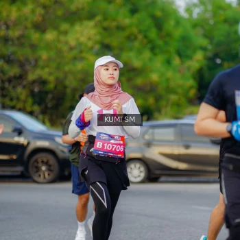 Runner Photo 3796718