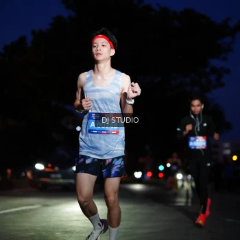 Runner Photo 3796722