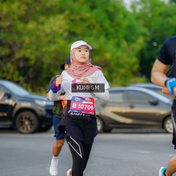 Runner Photo 3796724