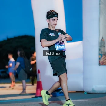 Runner Photo 3796736