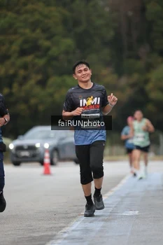Runner Photo 3796740