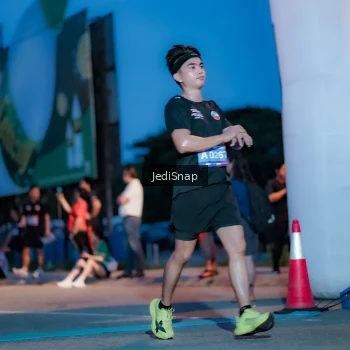 Runner Photo 3796742