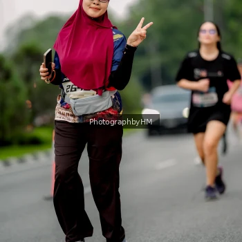 Runner Photo 3796747