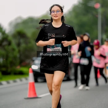 Runner Photo 3796748