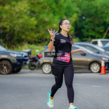Runner Photo 3796756