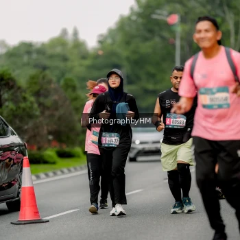 Runner Photo 3796758