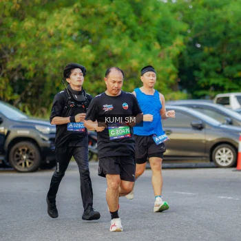 Runner Photo 3796770