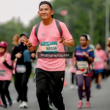 Runner Photo 3796775