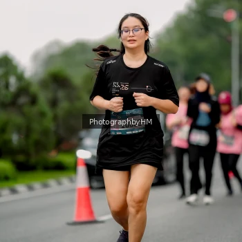 Runner Photo 3796780