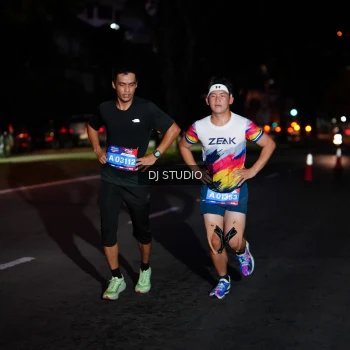 Runner Photo 3796811