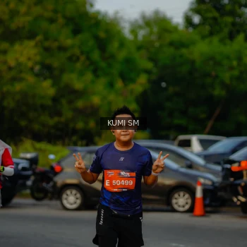 Runner Photo 3796813