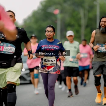 Runner Photo 3796818