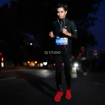 Runner Photo 3796819