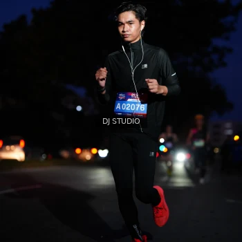 Runner Photo 3796823
