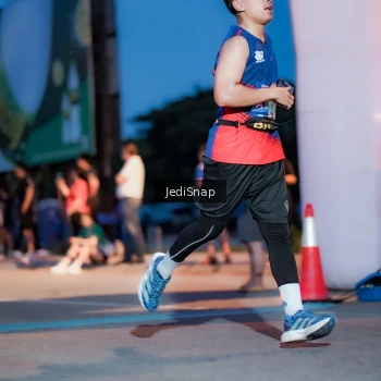 Runner Photo 3796849