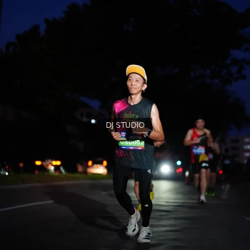 Runner Photo 3796860