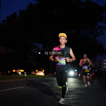 Runner Photo 3796868