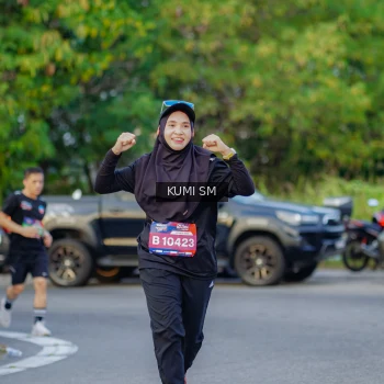 Runner Photo 3796874