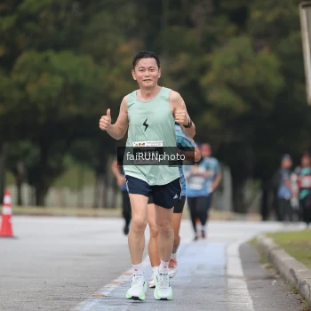 Runner Photo 3796875