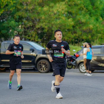 Runner Photo 3796891