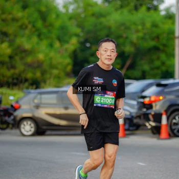Runner Photo 3796898