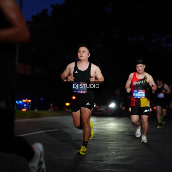 Runner Photo 3796911