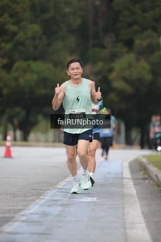 Runner Photo 3796950