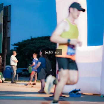 Runner Photo 3796986