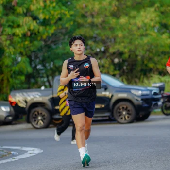 Runner Photo 3796997