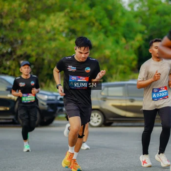Runner Photo 3797019