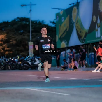 Runner Photo 3797042