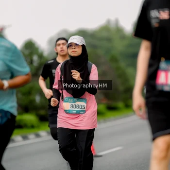Runner Photo 3797043