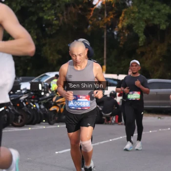 Runner Photo 3797048
