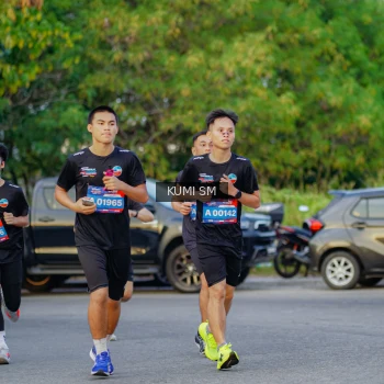 Runner Photo 3797065