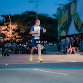 Runner Photo 3797076
