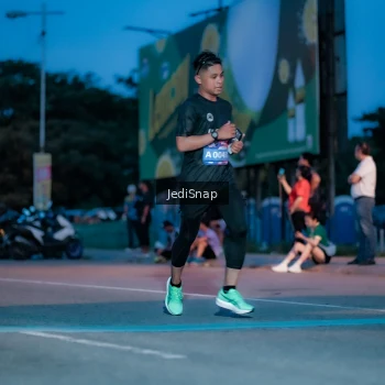 Runner Photo 3797125