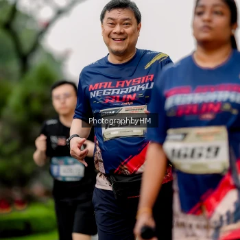 Runner Photo 3797128