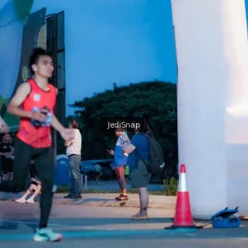 Runner Photo 3797149
