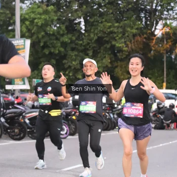 Runner Photo 3797176